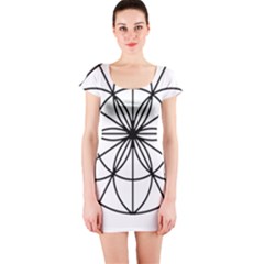 Black And White Pattern T- Shirt Black And White Pattern T- Shirt Short Sleeve Bodycon Dress by EnriqueJohnson