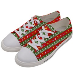 Christmas-papers-red-and-green Men s Low Top Canvas Sneakers by Grandong