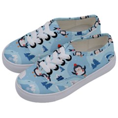 Christmas-seamless-pattern-with-penguin Kids  Classic Low Top Sneakers