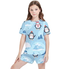 Christmas-seamless-pattern-with-penguin Kids  T-Shirt And Sports Shorts Set
