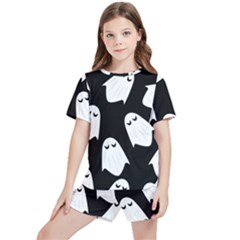 Ghost Halloween Pattern Kids  T-shirt And Sports Shorts Set by Amaryn4rt