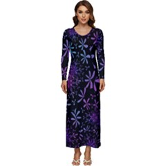 Retro-flower-pattern-design-batik Long Sleeve Longline Maxi Dress