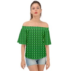 Green Christmas Tree Pattern Background Off Shoulder Short Sleeve Top by Amaryn4rt