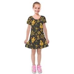 Christmas Background Kids  Short Sleeve Velvet Dress