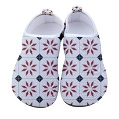 Tile Pattern Design Flowers Women s Sock-style Water Shoes by Pakjumat