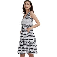 Seamless Honeycomb Pattern Sleeveless V-neck Skater Dress With Pockets by Amaryn4rt