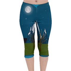 Vector Graphic Mountains Snow Wolf Velvet Capri Leggings 