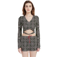 Line Geometry Pattern Geometric Velvet Wrap Crop Top and Shorts Set