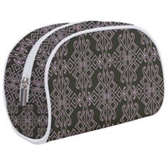 Line Geometry Pattern Geometric Make Up Case (Medium)