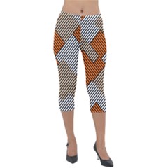 Abstract Pattern Line Art Design Decoration Lightweight Velour Capri Leggings 