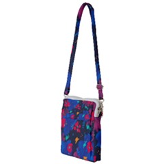 Patterns Rosebuds Multi Function Travel Bag