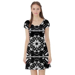 Kaleidoscope Mandala Art Short Sleeve Skater Dress