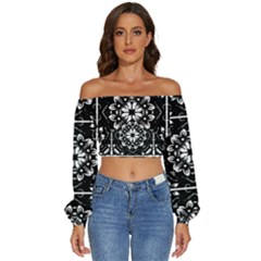 Kaleidoscope Mandala Art Long Sleeve Crinkled Weave Crop Top