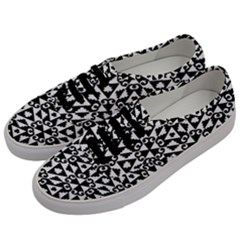 Geometric Tile Background Men s Classic Low Top Sneakers