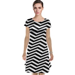 Zigzag Chevron Pattern Cap Sleeve Nightdress by Dutashop