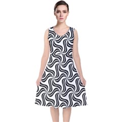 Soft Pattern Repeat Monochrome V-neck Midi Sleeveless Dress  by Ravend