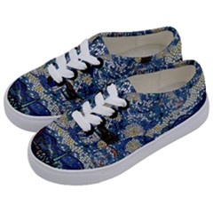 Mosaic Art Vincent Van Gogh Starry Night Kids  Classic Low Top Sneakers by Modalart