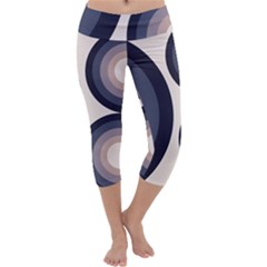 Circle Tile Design Pattern Capri Yoga Leggings