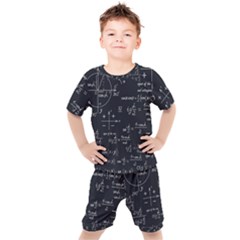Mathematical Seamless Pattern With Geometric Shapes Formulas Kids  T-shirt And Shorts Set by Hannah976