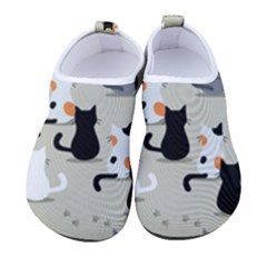 Cute Cat Seamless Pattern Kids  Sock-style Water Shoes