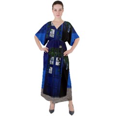 Stuck Tardis Beach Doctor Who Police Box Sci-fi V-Neck Boho Style Maxi Dress