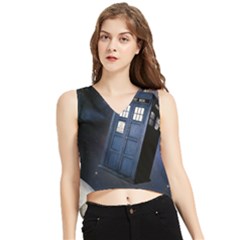 Tardis Doctor Who Planet V-neck Cropped Tank Top by Cendanart