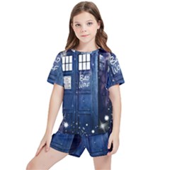 Bad Wolf Tardis Doctor Who Kids  T-shirt And Sports Shorts Set by Cendanart