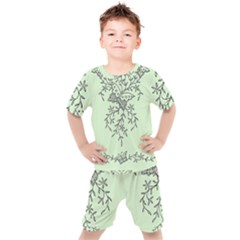 Illustration Of Butterflies And Flowers Ornament On Green Background Kids  T-shirt And Shorts Set by Ket1n9