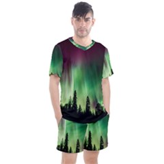 Aurora Borealis Northern Lights Men s Mesh T-Shirt and Shorts Set