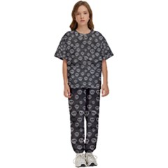 Skull Halloween Background Texture Kids  T-shirt And Pants Sports Set by Ket1n9