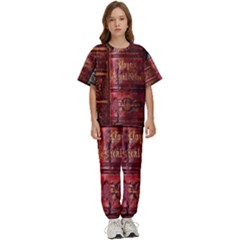 Books Old Kids  T-Shirt and Pants Sports Set