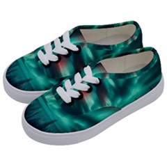 Aurora Borealis Snow Kids  Classic Low Top Sneakers by Ndabl3x