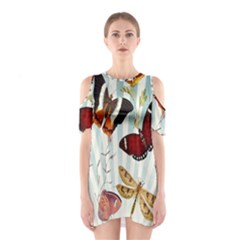 Butterfly-love Shoulder Cutout One Piece Dress by nateshop