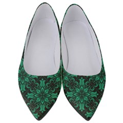 Green Damask Pattern Vintage Floral Pattern, Green Vintage Women s Low Heels by nateshop