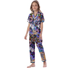 Authentic Aboriginal Art - Discovering Your Dreams Kids  Satin Short Sleeve Pajamas Set