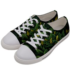 Banana Leaves Men s Low Top Canvas Sneakers