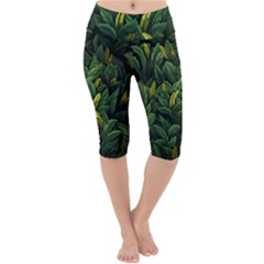 Banana leaves Lightweight Velour Cropped Yoga Leggings