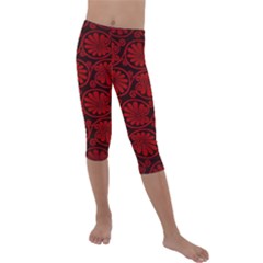 Red Floral Pattern Floral Greek Ornaments Kids  Lightweight Velour Capri Leggings 