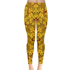 Blooming Flowers Of Lotus Paradise Everyday Leggings 