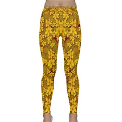 Blooming Flowers Of Lotus Paradise Classic Yoga Leggings