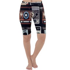 Retro Cameras Old Vintage Antique Technology Wallpaper Retrospective Cropped Leggings 