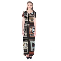 Retro Cameras Old Vintage Antique Technology Wallpaper Retrospective Short Sleeve Maxi Dress