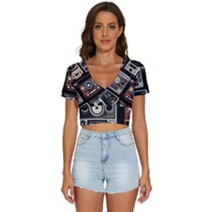 Retro Cameras Old Vintage Antique Technology Wallpaper Retrospective V-Neck Crop Top