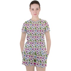 Pattern Flowers Leaves Green Purple Pink Women s T-shirt And Shorts Set