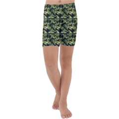 Camouflage Pattern Kids  Lightweight Velour Capri Yoga Leggings