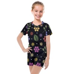 Embroidery Seamless Pattern With Flowers Kids  Mesh T-shirt And Shorts Set