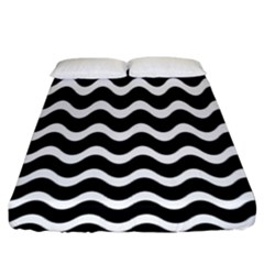 Wave Pattern Wavy Halftone Fitted Sheet (king Size) by Maspions