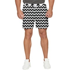 Wave Pattern Wavy Halftone Men s Runner Shorts by Maspions