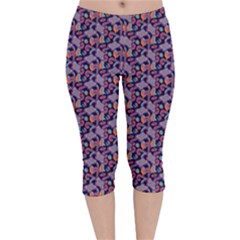 Trippy Cool Pattern Velvet Capri Leggings 