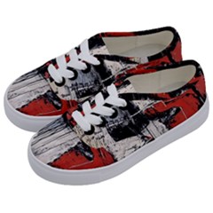 Abstract  Kids  Classic Low Top Sneakers